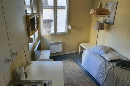 Apartamento Studio Plein Centre Ville Jaude