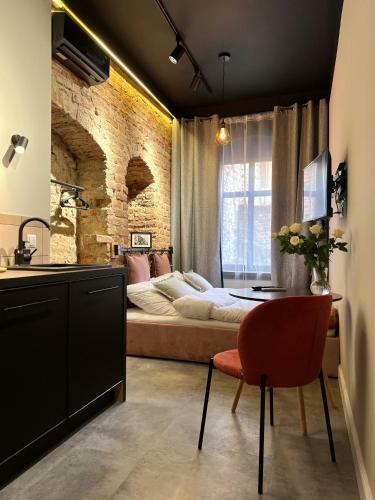 Pudrowy Apartament Old Town Design
