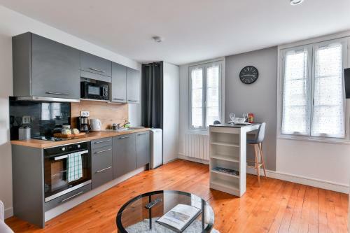 Apartamento Le Cocon #centre Ville #100m De La Charente