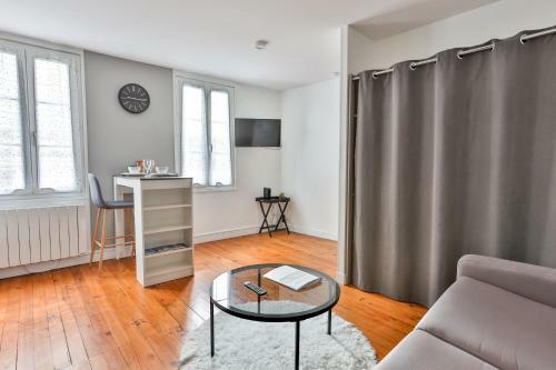 Apartamento Le Cocon #centre Ville #100m De La Charente