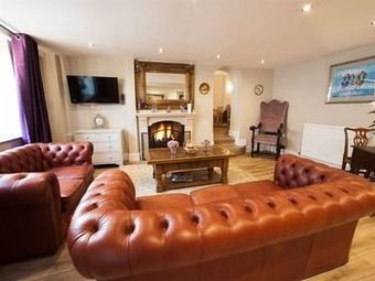 Hostal The First Hurdle Guest House