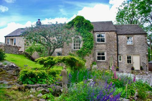 Hostal Warren House