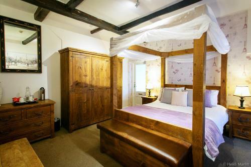 Posada The Old Hall Inn
