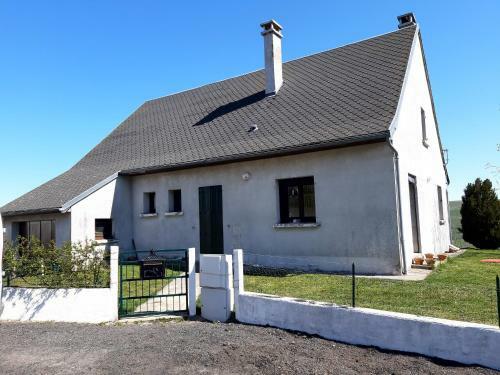 Maison Au C?ur Des Volcans
