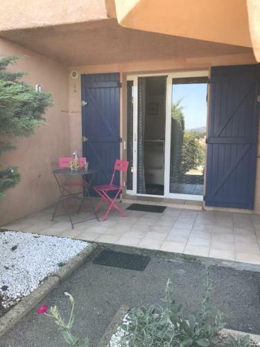 Apartamento Studio R�nov� Climatis� Piscine Parking