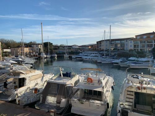 Apartamento Port Cogolin Vue Bateau