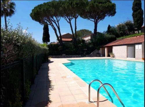 Apartamento Maison 30 M2 + Piscine - Golfe De Saint Tropez