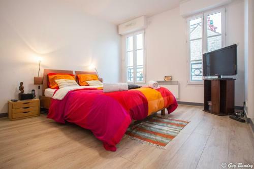Chic Apart With Parking In Paris