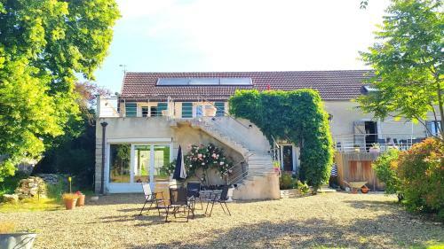 Clos Des Chenevi�res, 3 �toiles