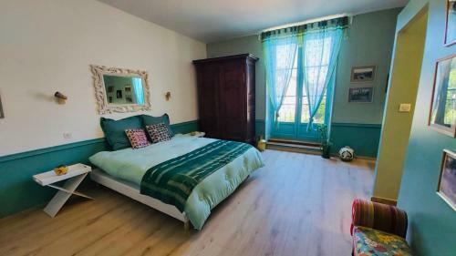 Bed & Breakfast Aux Couleurs De Commarin