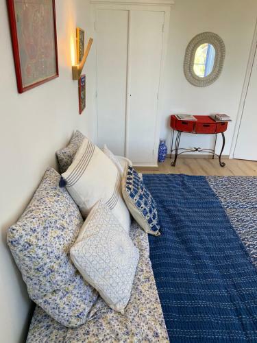 Bed & Breakfast Aux Couleurs De Commarin