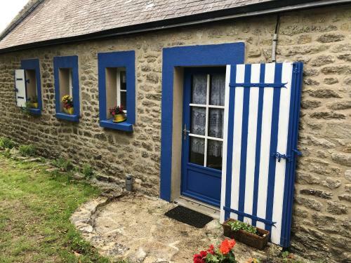Maison De 2 Chambres Avec Jardin Clos A Combrit
