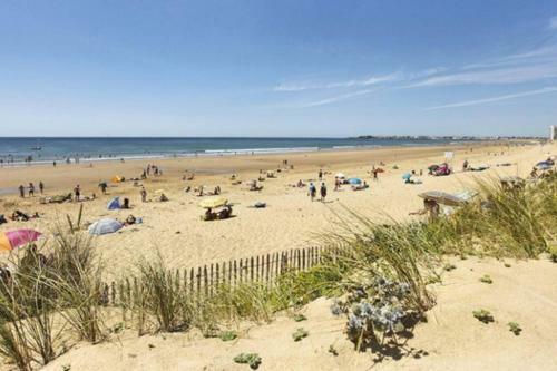 Maison de Vacances Avec Spa � Commequiers, 10 � 12 Personnes