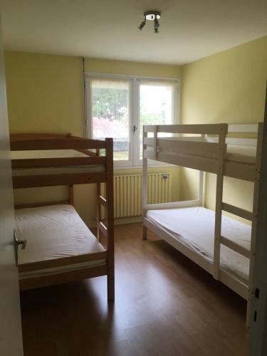 Maison de Vacances Avec Spa � Commequiers, 10 � 12 Personnes