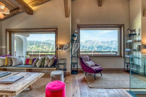 Chalet Carline