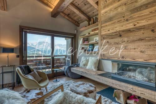 Chalet Carline