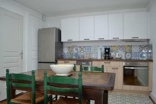 Maison Chaleureuse A 5 Minutes A Pied Du Centre Ville A Conches