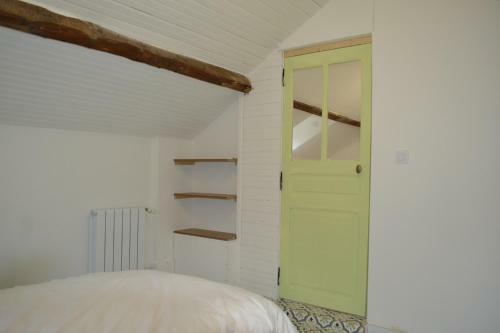 Maison Chaleureuse A 5 Minutes A Pied Du Centre Ville A Conches