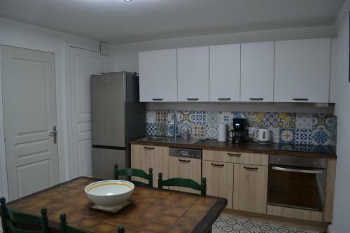 Maison Chaleureuse A 5 Minutes A Pied Du Centre Ville A Conches