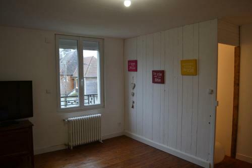 Maison Chaleureuse A 5 Minutes A Pied Du Centre Ville A Conches