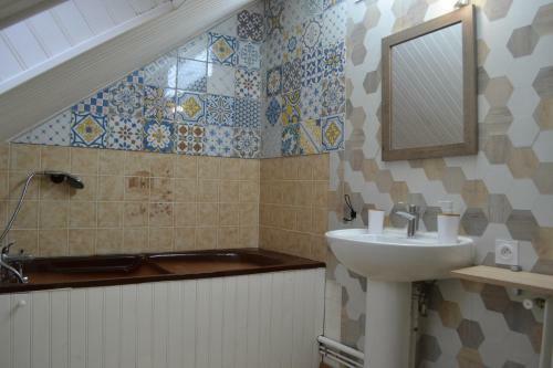 Maison Chaleureuse A 5 Minutes A Pied Du Centre Ville A Conches