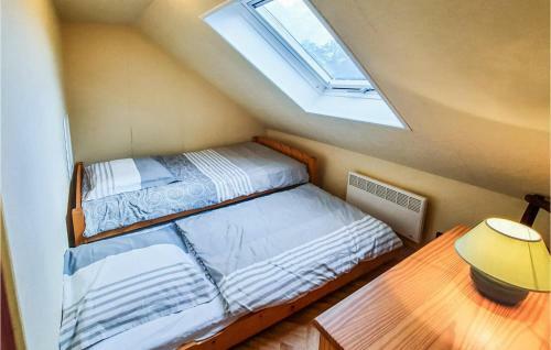 Awesome Home In Concarneau With 2 Bedrooms