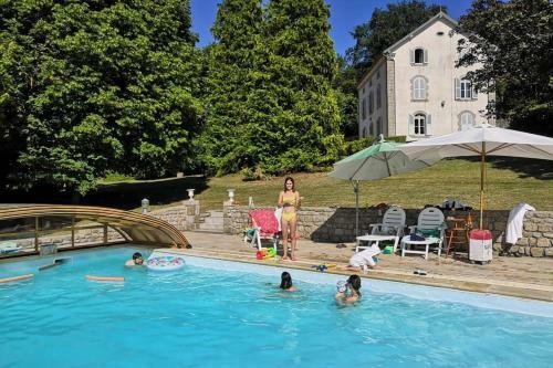 Grande Maison Bourgeoise Dans Un Parc Clos De 2 Ha
