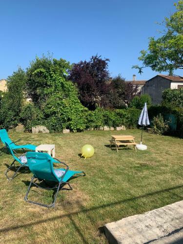 Charmante Maison Avec Jardin En C?ur de Ville