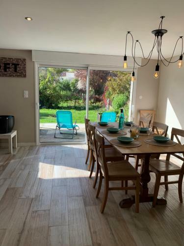 Charmante Maison Avec Jardin En C?ur de Ville