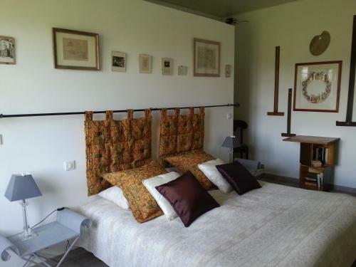 Bed & Breakfast Le Ch�teau De Roqueb�re