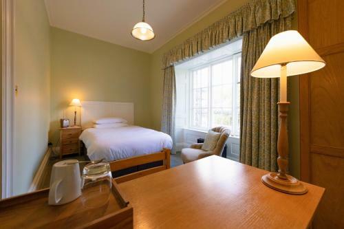 Bed & Breakfast West Dean College