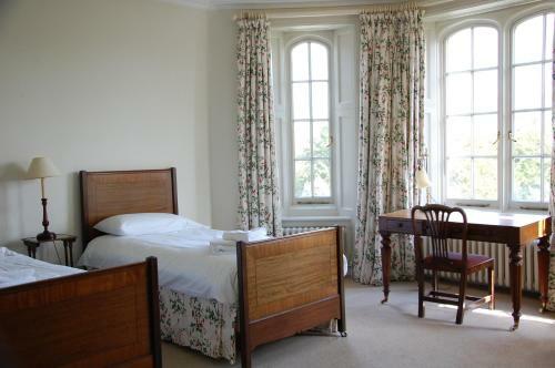 Bed & Breakfast West Dean College