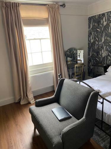 Bed & Breakfast Dunedin Country House