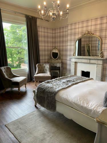Bed & Breakfast Dunedin Country House