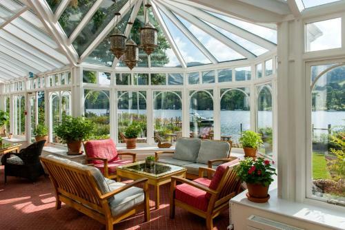 Lakeside Hotel And Spa