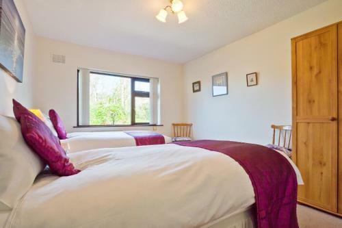 Kents Bank Holiday - Pet Friendly With Bay Views