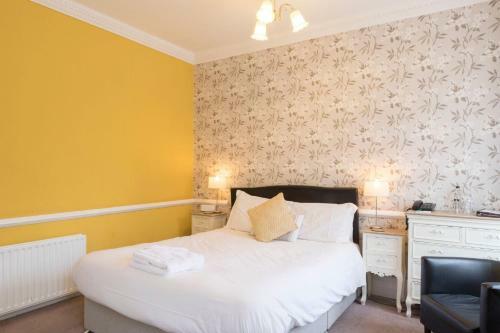 Woodlands Lodge Hotel