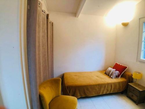 Villa Maison Corbara, 4 Pi�ces, 9 Personnes - Fr-1-63-296