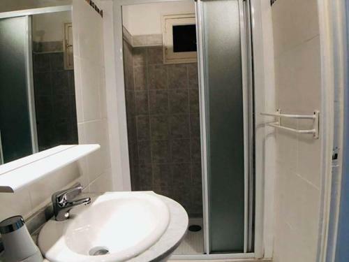 Villa Maison Corbara, 4 Pi�ces, 9 Personnes - Fr-1-63-296