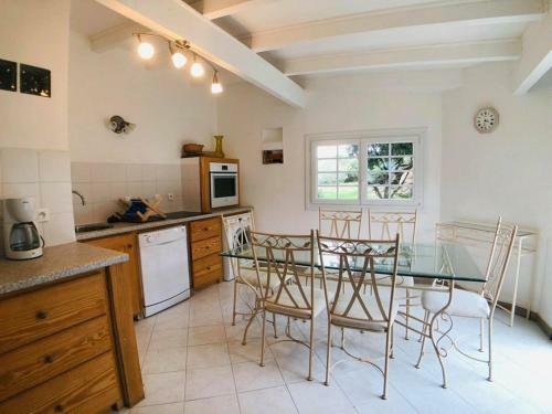 Villa Maison Corbara, 4 Pi�ces, 9 Personnes - Fr-1-63-296