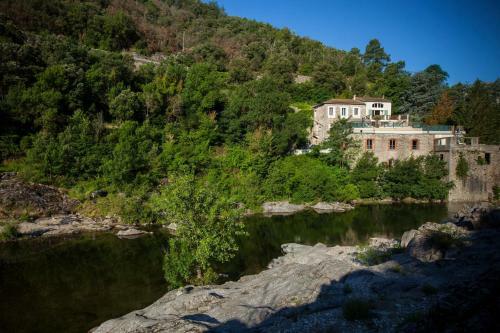 Bed & Breakfast La Papeterie De Corb�s