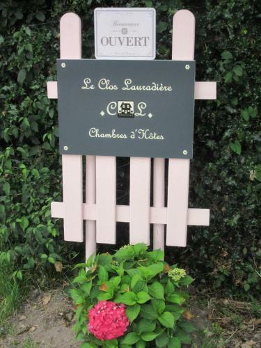 Hostal Le Clos Lauradi�re