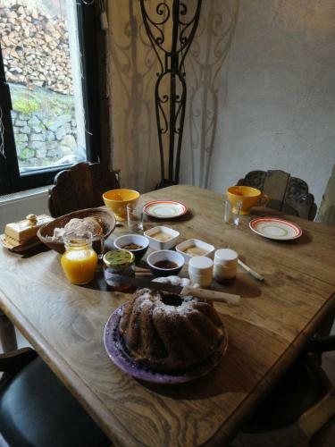 Hostal La Ferme Sous Les Hiez