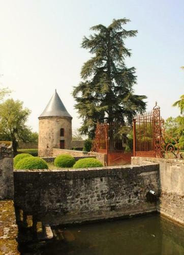 Bed & Breakfast Logis De La Helberdi�re