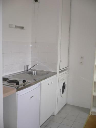 Apartamento Studio Avec Terrasse Proche de Paris La D�fense - Courbevoie