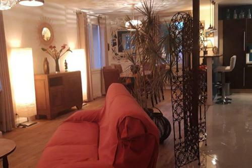 Belle Maison Charentaise Avec Piscine Privee