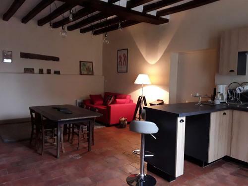 La Petite Bardouill�re