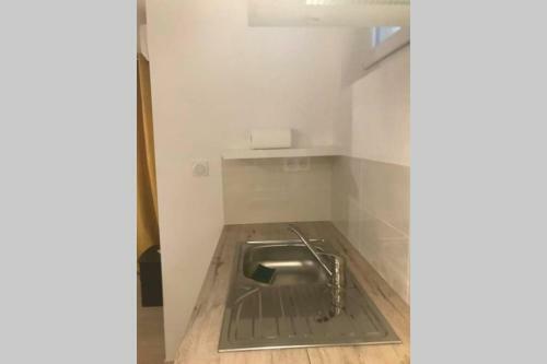 Apartamento Joli Appartement Au Centre de Courthezon