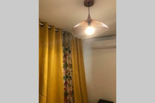 Apartamento Joli Appartement Au Centre de Courthezon