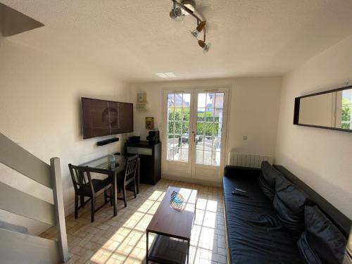 Charmante Maisonnette � 100m De La Plage